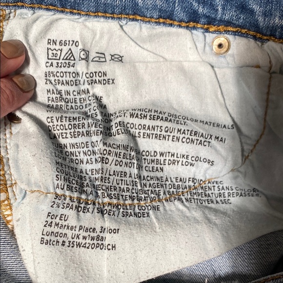 BDG Urban Outfitters Blue Mid Rise Twig Ankle Jeans • Ripped Distressed Cropped - Picture 9 of 9